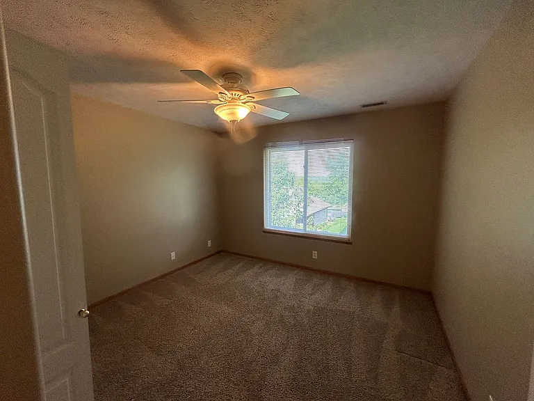 6630 Shadow Pines Pl — Photo 8