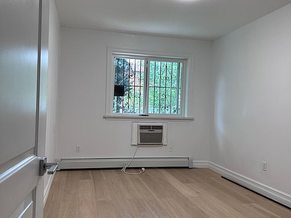 2nd image of 14953 Ash Ave #1
