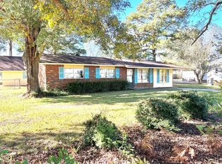 5 Sansbury St, Daleville, AL 36322