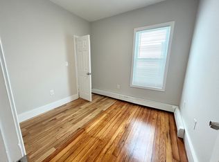 24 Maryland St FLOOR 3, Dorchester, MA 02125