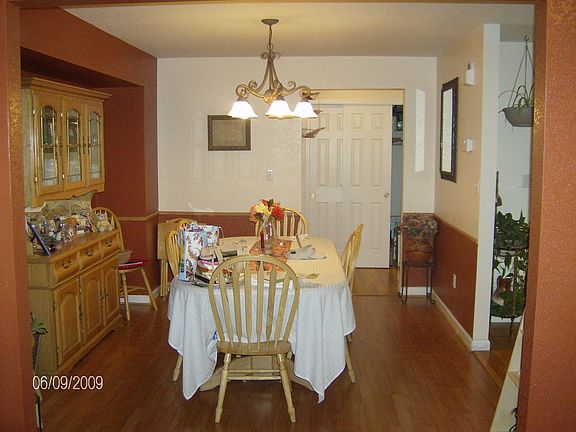Elegant formal dining