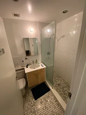 Rented by Smart City Real Estate LLC | media 6