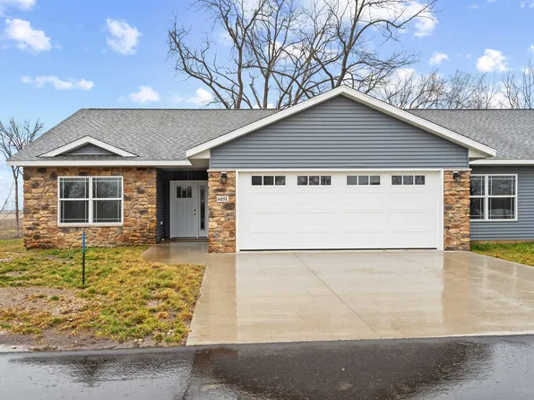 605 3rd St, Delhi, IA 52223