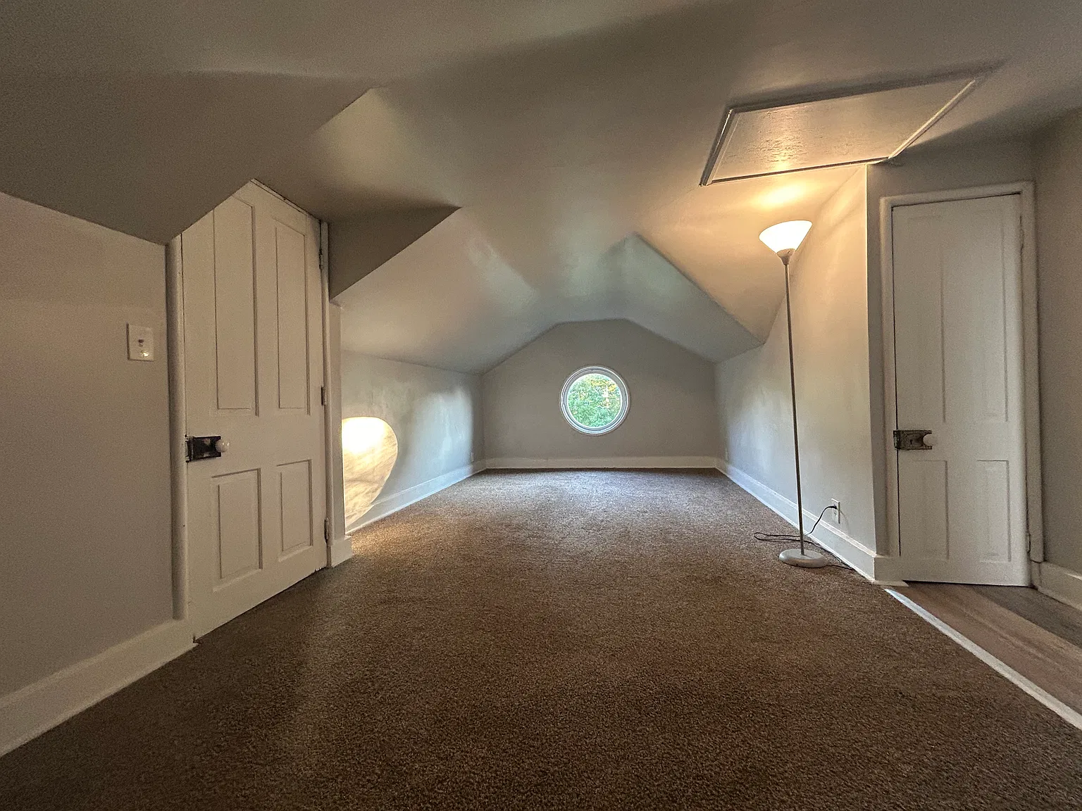 2 bed, 750 sqft, $1,295 — Photo 4