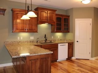 111 Homeland Dr, Jefferson City, MO 65109