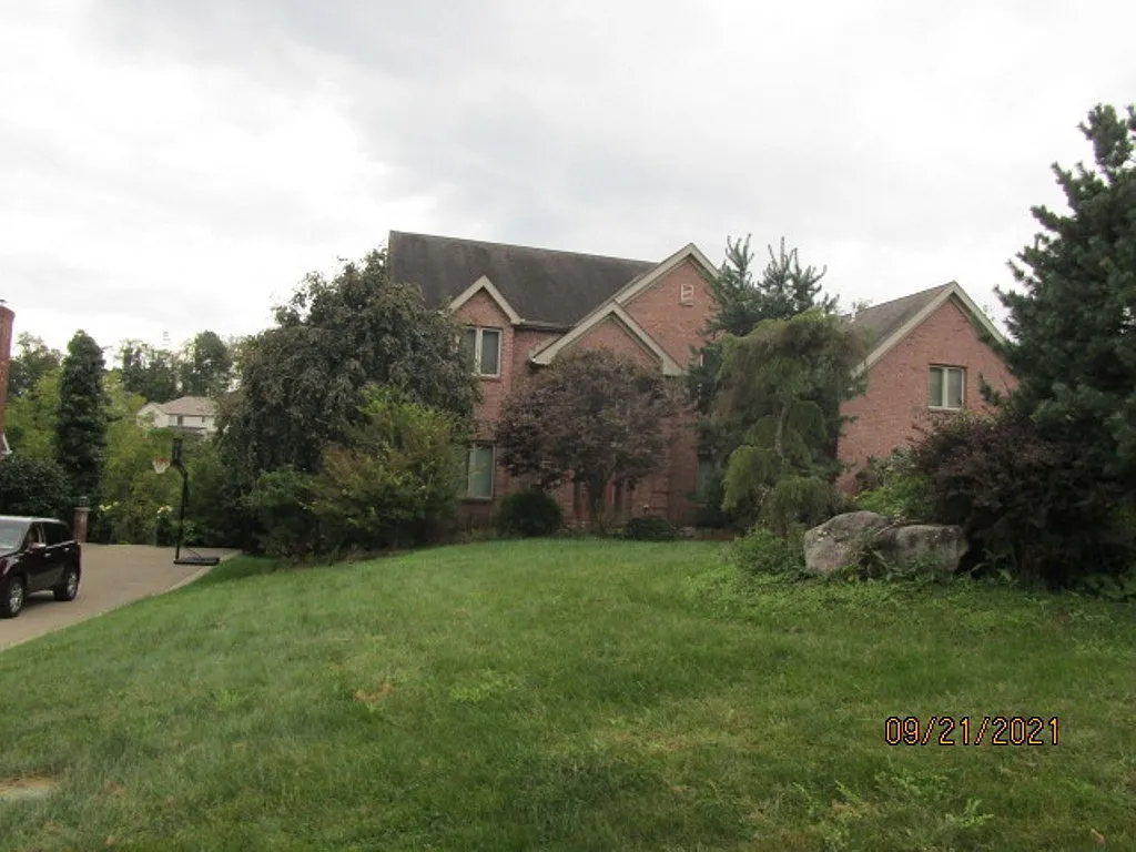 112 Alyson Dr photo 1