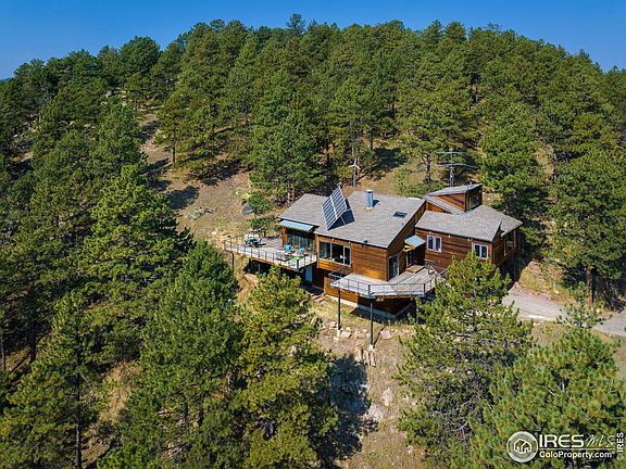 5th image of 159 Alpine Way