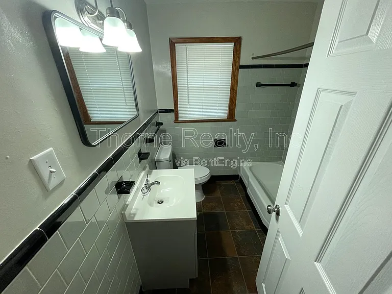 1809 Bedford Rd — Photo 7