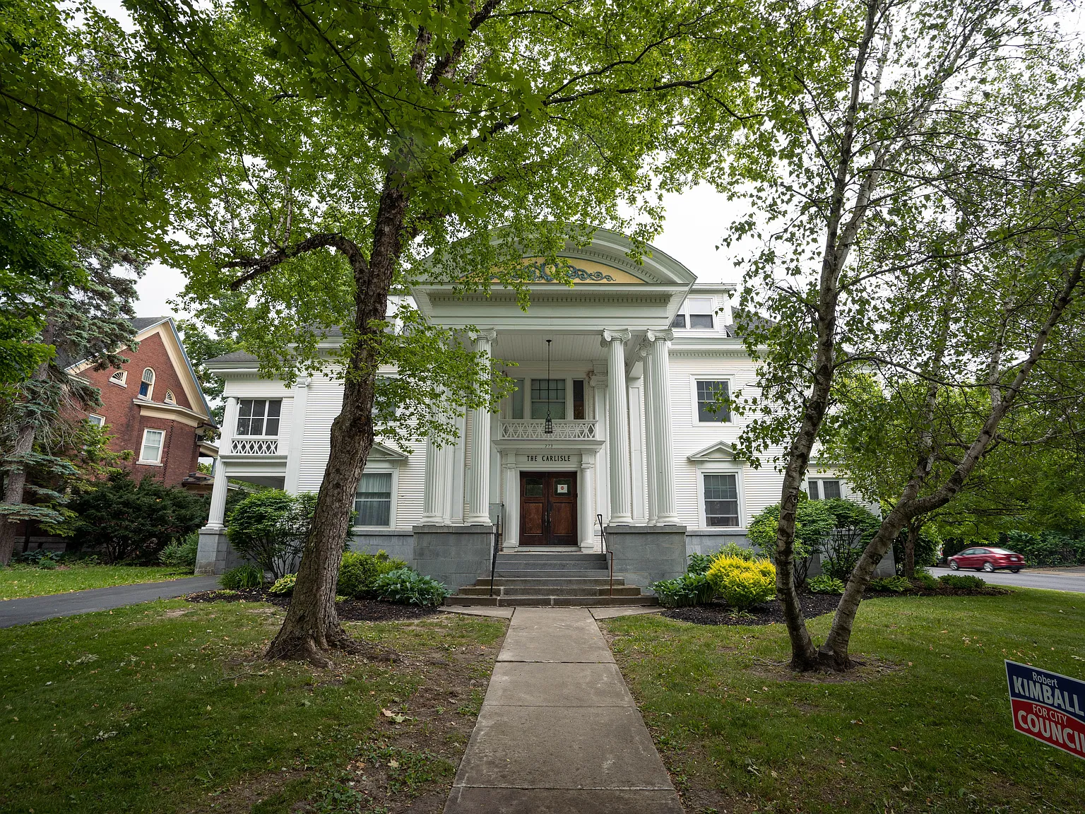 273 Paddock St — Photo 3