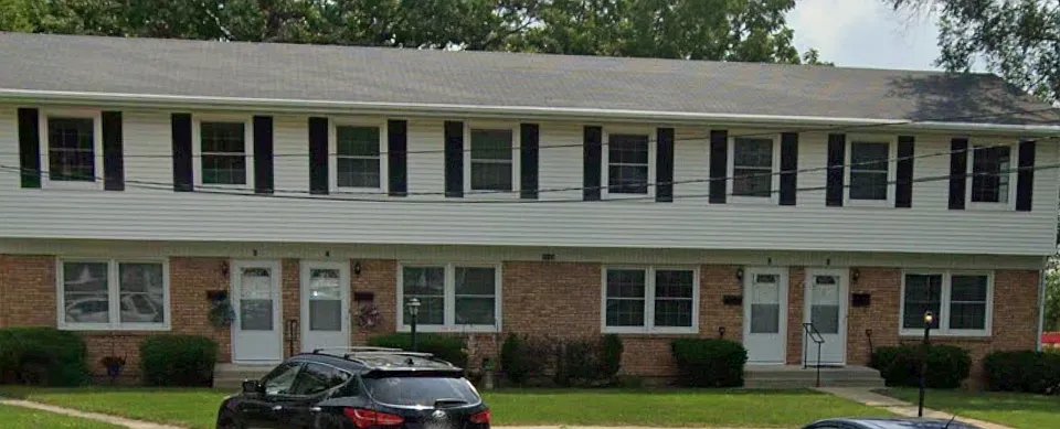 1649 Hilltop Pl #4