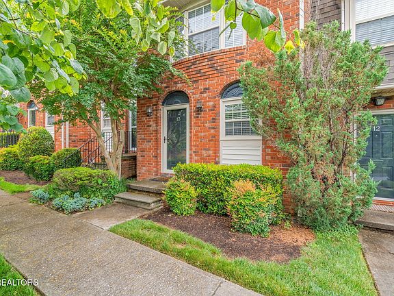 3rd image of 6523 Deane Hill Dr APT 13