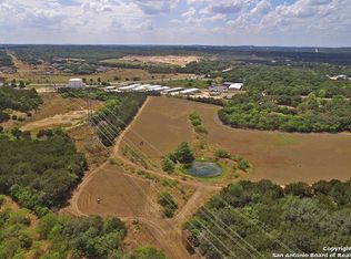 9378 Schoenthal Rd, Garden Ridge, TX 78266