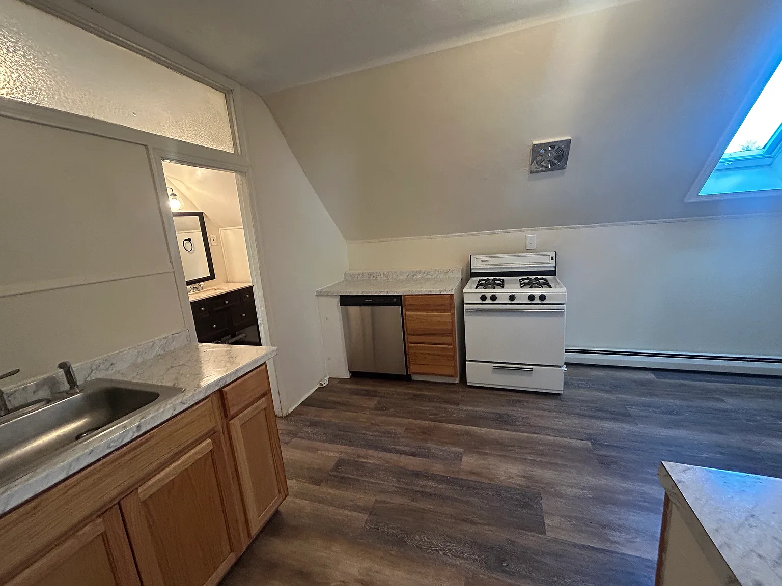 54 Hillside Ave — Photo 4