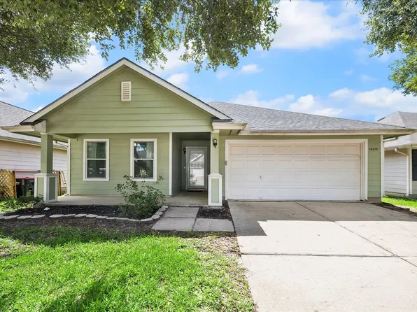 19815 River Breeze Dr, Tomball, TX 77375