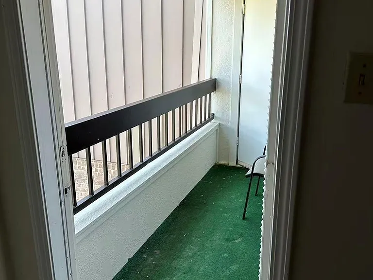 2213 S Braeswood Blvd #13B — Photo 35