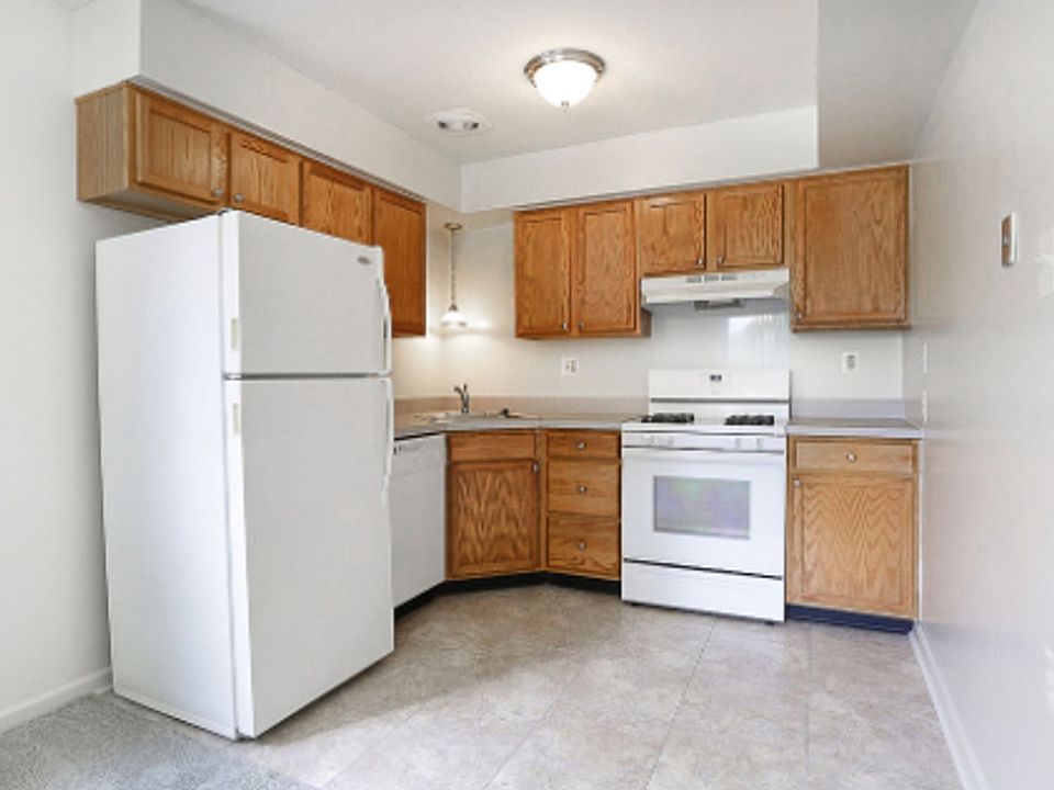 ALLISON APARTMENTS 31 N Maple Ave Marlton NJ Zillow