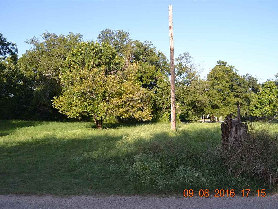 2nd image of 603 N Avenue I