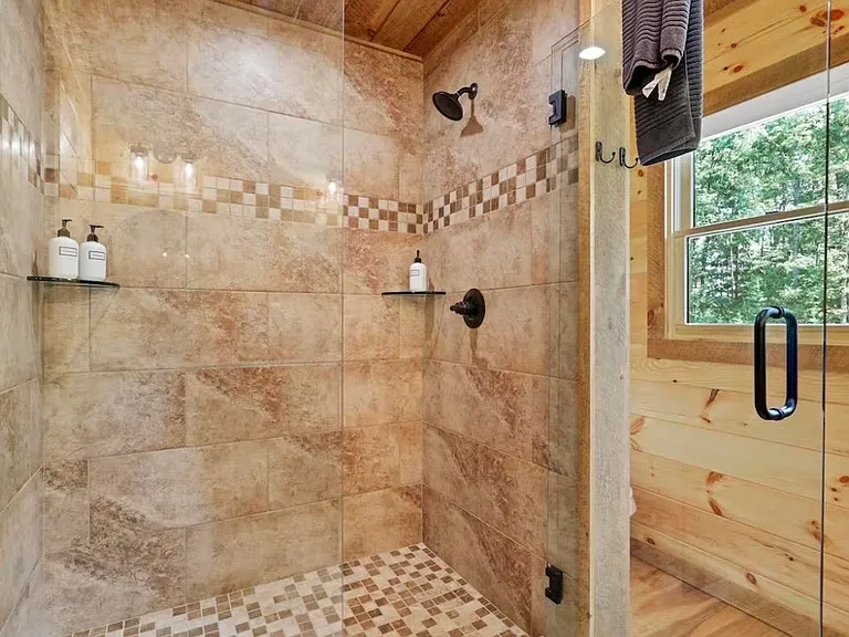 22 Greenwood Rd — Photo 19