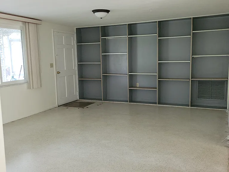 5113 Moog Rd — Photo 25