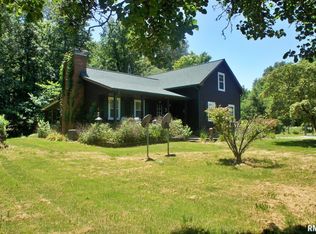 2726 Teague Hill Rd, Grantsburg, IL 62943