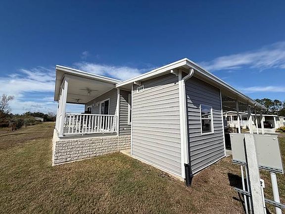 4th image of 34664 Ballyhoo Dr