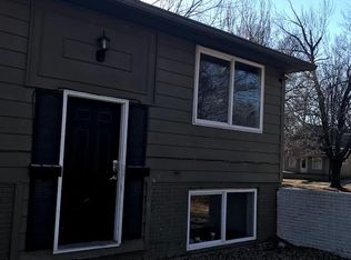 2010 SW Lane St APT B, Topeka, KS 66604