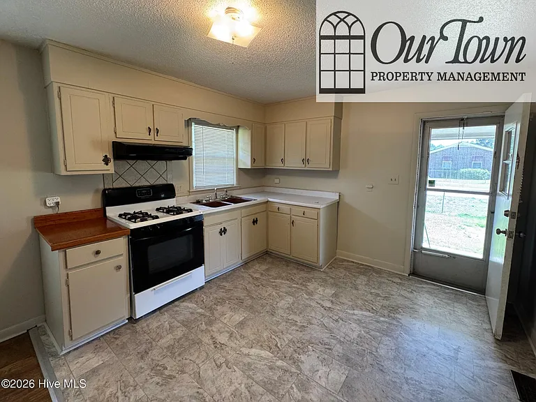 5100 White Oak Loop — Photo 5