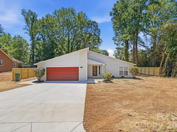 4706 Cricklewood Ln, Charlotte, NC 28212