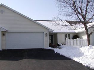 1937 Knapp St, Oshkosh, WI 54902