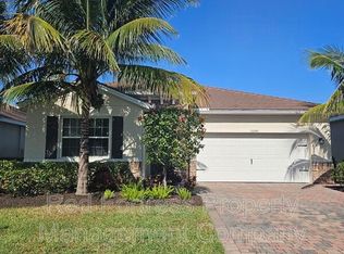 15240 Floresta Ln, Fort Myers, FL 33908