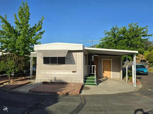 1524 Lake View Dr, Newcastle, CA 95658