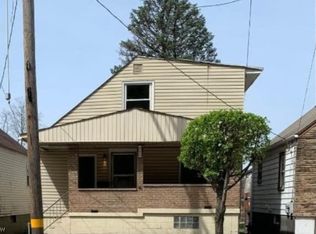 227 Main St, Follansbee, WV 26037