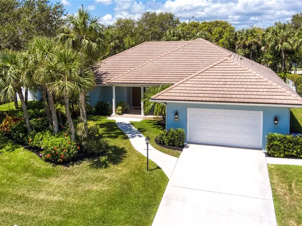 1345 Admirals Walk, Vero Beach, FL 32963