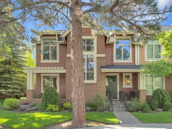 2506 NW Crossing Dr, Bend, OR 97703