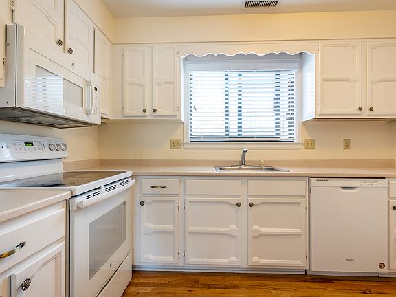 80 North Main Street