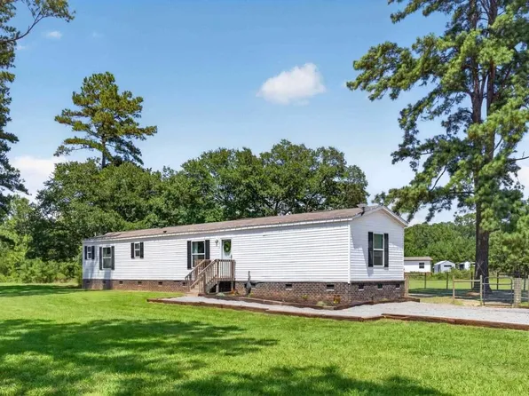 956 Tiger Loop, Saint Stephen, SC 29479