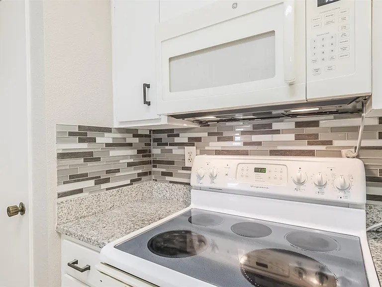 8100 Cambridge St #101 — Photo 10