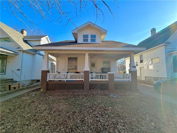 1656 N College St, Decatur, IL 62526