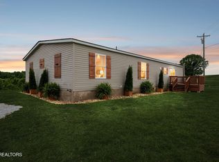 550 Head Of Creek Rd, Sweetwater, TN 37874
