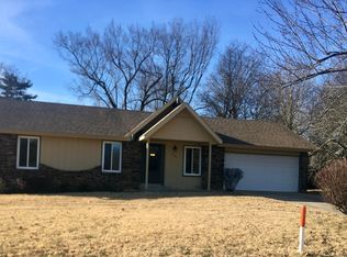 4951 S James Ave, Springfield, MO 65810