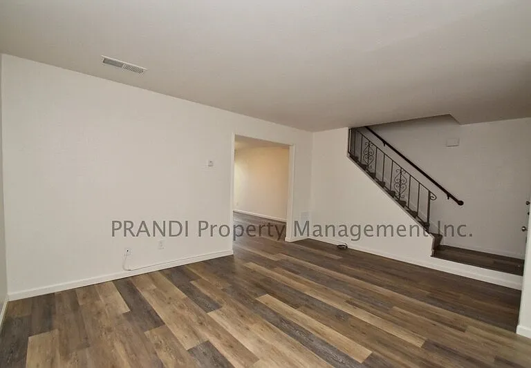 110A Oliva Ct — Photo 4