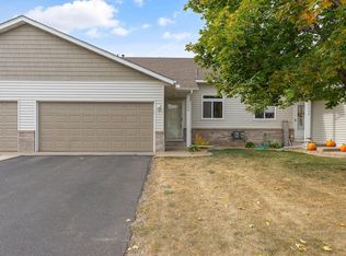 1540 Chartreux Ave, Shakopee, MN 55379