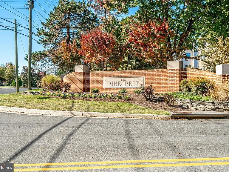6505 Gretna Green Way — Photo 46