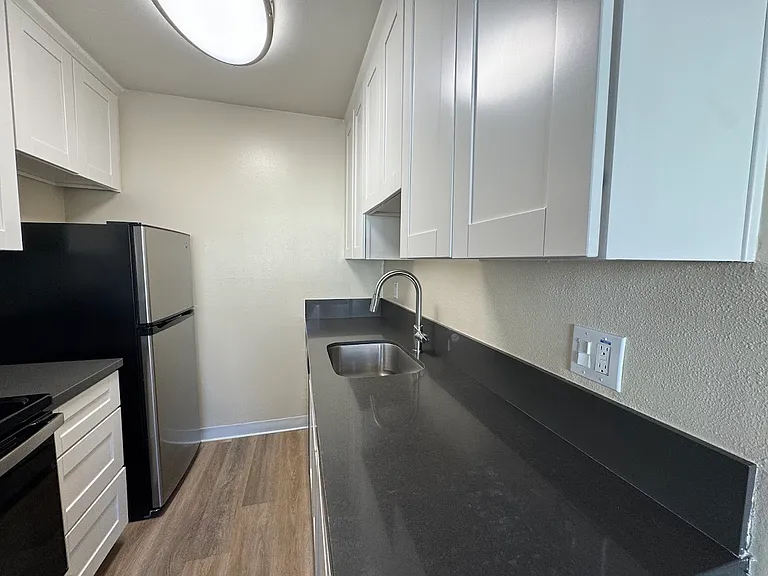 66 W Rincon Ave #B — Photo 9