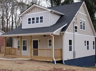 3898 King Arthur Rd SW, Atlanta, GA 30331