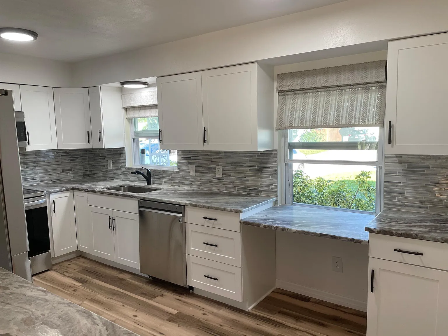 3 bed, 1503 sqft, $3,200 — Photo 2