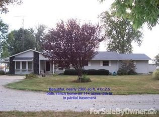 2044 E 1450 North Rd, Assumption, IL 62510