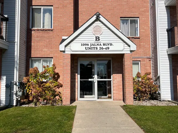 1096 Jalna Blvd, London, ON