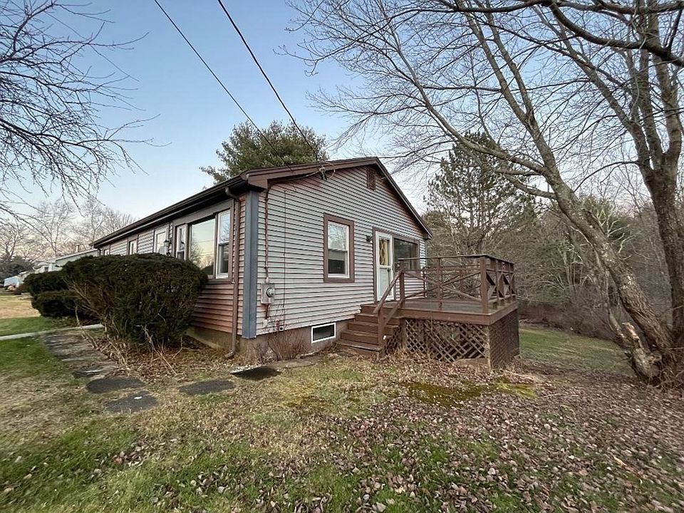 9 Old Farm Rd, Spencer, MA 01562 | Zillow