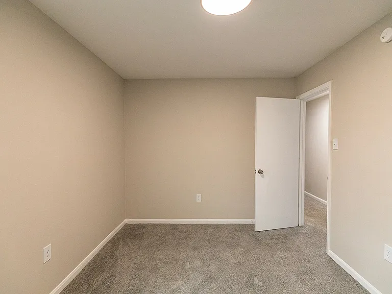 Room 1 Room 1